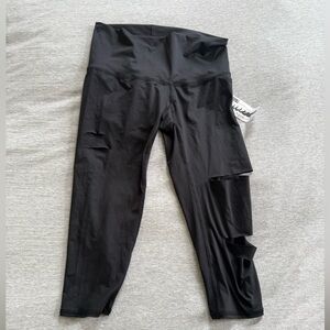 Teeki Black Yoga Leggings